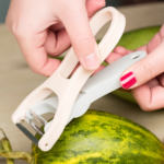 2 in 1 Vegetable Peeler - Image 6
