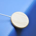 Wood Wireless Magnetic Charger - Image 4
