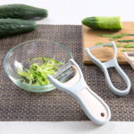 2 in 1 Vegetable Peeler - Image 3